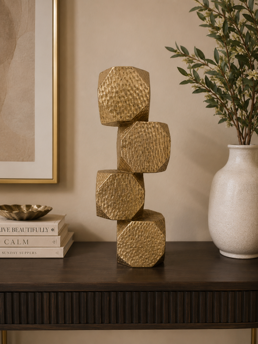 GEOMETRIC STACKED CUBE DECOR PIECE