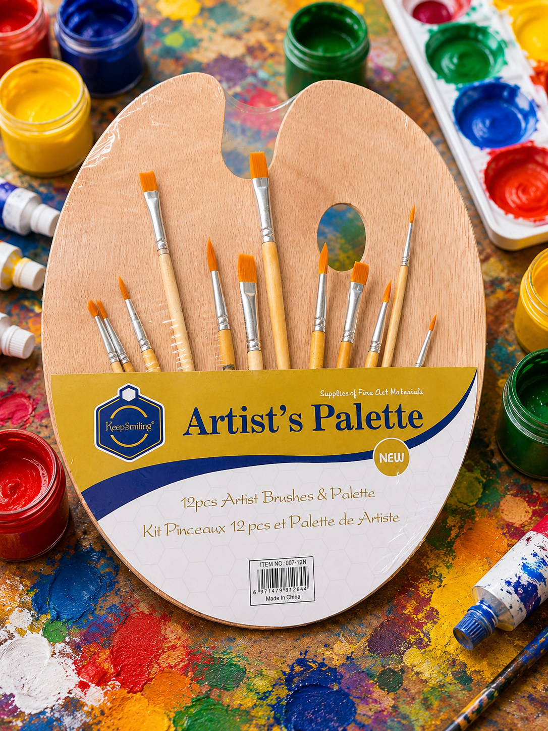 ARTIST PALETTE AND 12 PIECE PAINT BRUSH SET