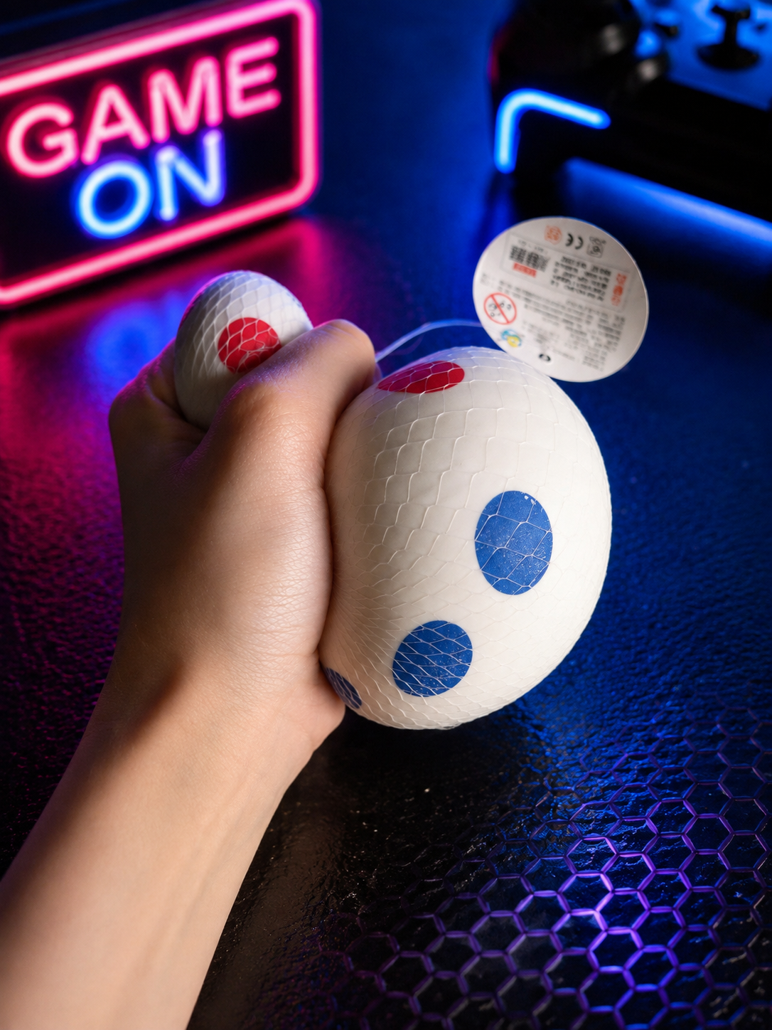 Giant Dice Mesh Squishy Secondary image