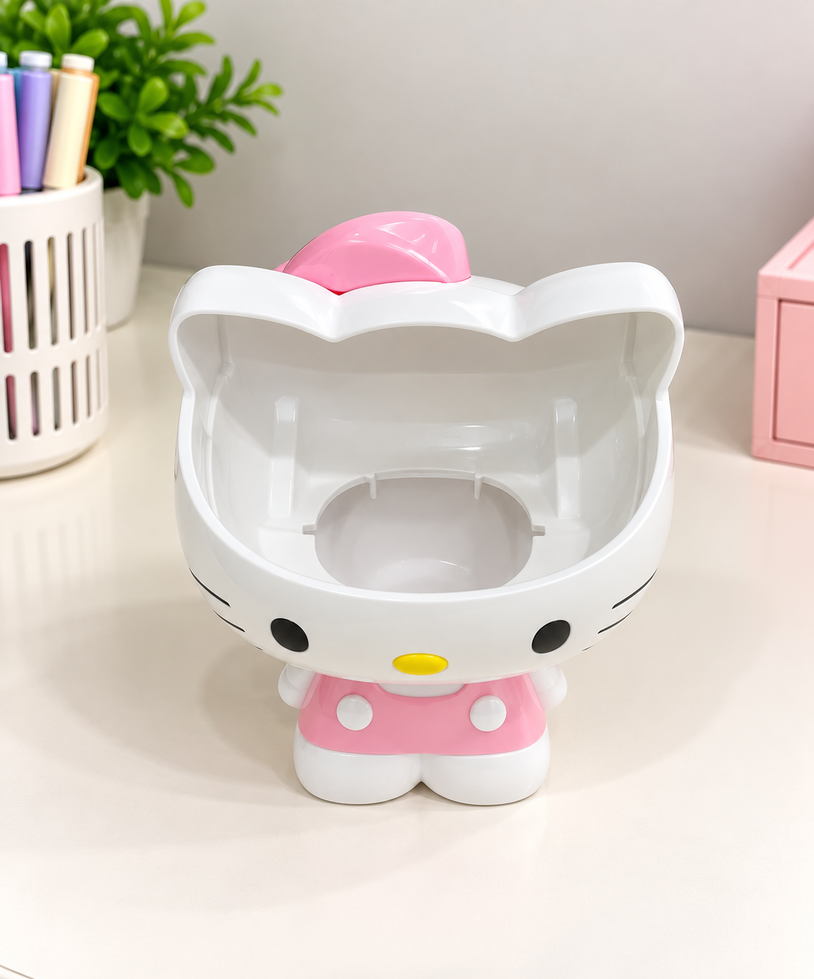Hello Kitty & Kuromi Desk Organizers