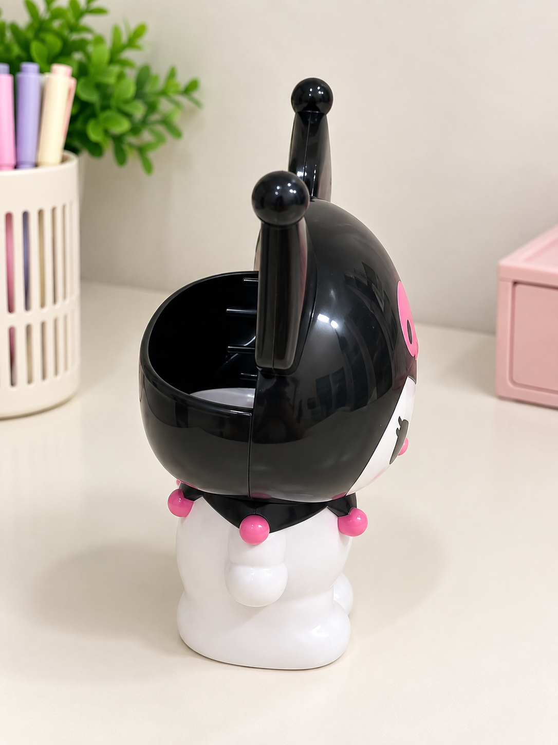 Hello Kitty & Kuromi Desk Organizers