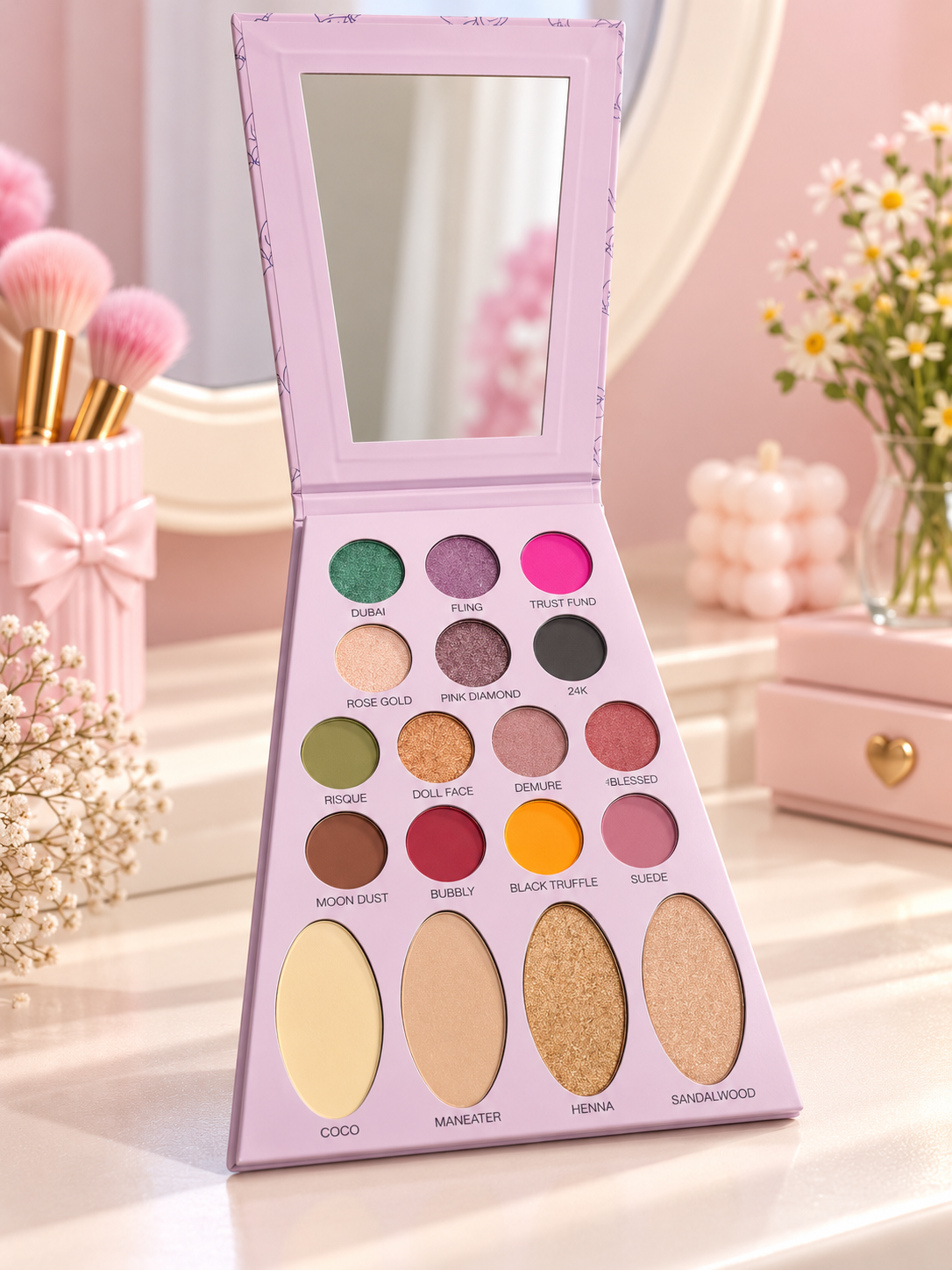 Royal Pocket Eyeshadow Palette Secondary image