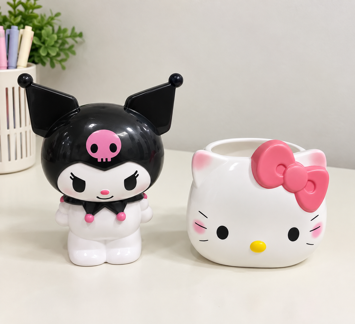 Hello Kitty & Kuromi Desk Organizers